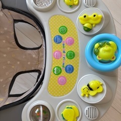 【お取引中】ベビーウォーカーの画像