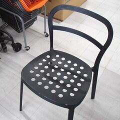 チェア アルミ製 イス ガーデンチェア 幅42x奥行45x高さ78cm ブラック 苫小牧西店の画像