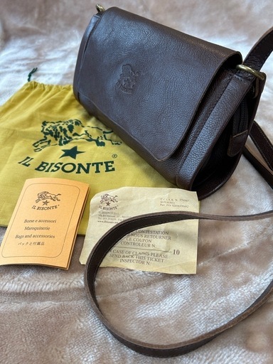 極美品✨イルビゾンテクロスボディバック ショルダー レザー シボ 黒