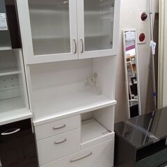 リユースのサカイ栃木店★ジモティ割あり★  食器棚 ホワイト W...