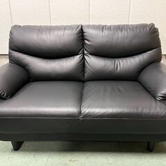 合皮 2人用 ラブソファ 黒 幅145cm×奥行90cm×高さ85cm