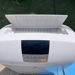 Panasonic 加湿空気清浄機(F-VXD40)08年製の画像