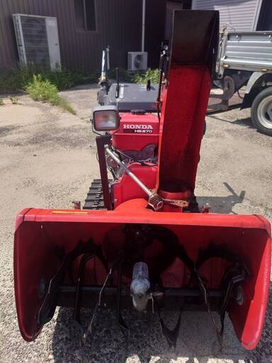 購入者様決定　サマーセール　残り2台　京都府、兵庫県 鳥取県、島根県送料無料　ホンダ除雪機　HS870　整備済み