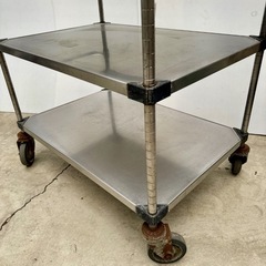 直接引き取り5%OFF　インボイス登録店 ERECTA/エレクター ステンレスカート W900(全幅1000)×D620×H920ｍｍ 配膳ワゴン 3段 キャスター付 中古 609173の画像