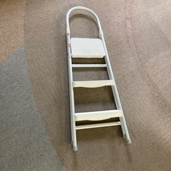 脚立　3段脚立　白　折りたたみ脚立の画像