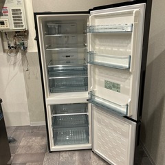 日立ノンフロン冷凍冷蔵庫2ドアの画像