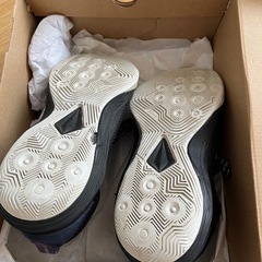 アシックスバスケ 室内シューズの画像
