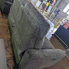 電動3PソファーのDGY色です！の画像