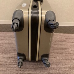 ハードキャリーケース　C.Mode TSAロック搭載　スーツケースの画像