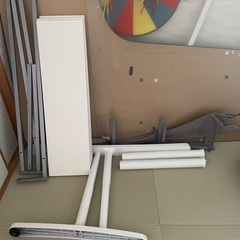 Ikea Bekant ベカントコーナーデスク机の画像
