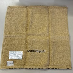 ハンカチタオル
の画像