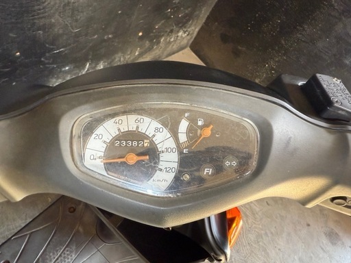 ★支払総額7.8万円★定休日なし！いつでも現車確認可能です！ スズキ アドレスV125 マッド CF46A 人気のV125！ 4ストインジェクション！ 集中キー！ サイスタ付き！ セキュリティアラーム付き！