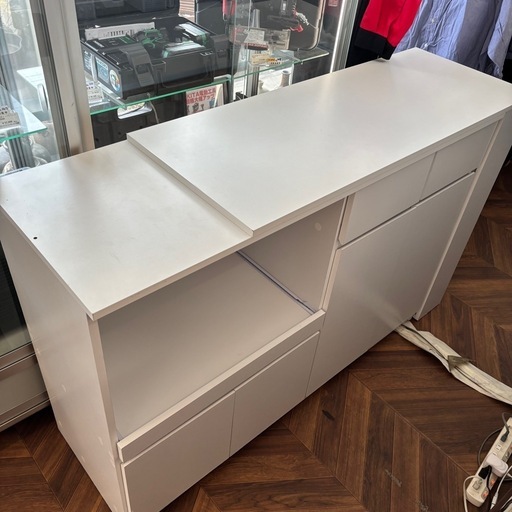 916 収納付きキッチンボード