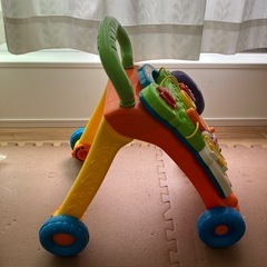 音出ないジャンク品　ウォーカー　押し車の画像