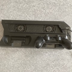 PS4用縦置きスタンドとリモコンセット