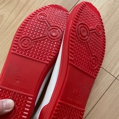 学生、学校、新品上履き赤23.5センチ　スクールシューズの画像