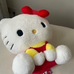 キティちゃんぬいぐるみの画像
