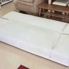 【無料商品】ドリス☆ソファーベッド☆ローソファ☆ファブリック☆シミ有り ☆幅182cm☆doris☆Poeme☆ポエム☆LV3123☆G1136【こちらは店舗です。浜村鹿野温泉ICから3分 買取本舗 宮本リサイクル 営業時間9～19時 定休日水曜のみ←連絡できませんm(_ _)m】の画像