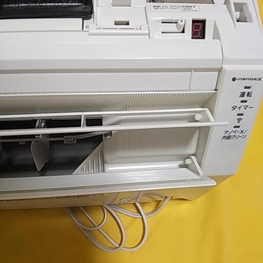 売れ筋がひ！ 訳あり安安！取付標準工事配管4m税別。10-12畳2020年式 エアコン