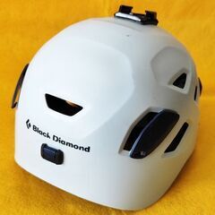 BlackDiamond(ブラックダイヤモンド)ヘルメット ハーフドーム 登山・クライミングの画像