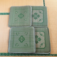 【断捨離中！今月破棄予定】未使用新品！！クッション性（有）ござ♡座布団