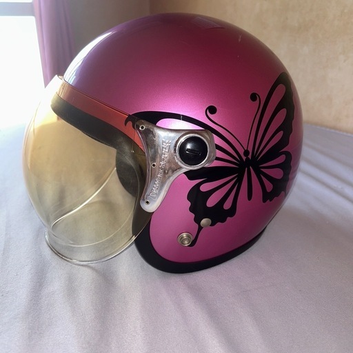 蝶の柄 メタリックピンク バイク用ヘルメット