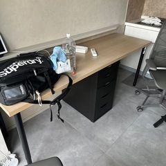 長い机IKEA