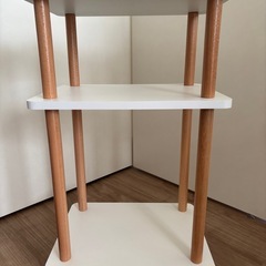 【商談中】サイドテーブル　ラック　シェルフ　棚　40x30x70cmの画像