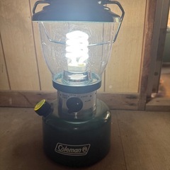【訳あり品】Coleman コールマン 蛍光灯 ランタン ライト 照明 キャンプ レトロ ビンテージ ヴィンテージ の画像