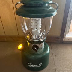 【訳あり品】Coleman コールマン 蛍光灯 ランタン ライト 照明 キャンプ レトロ ビンテージ ヴィンテージ の画像