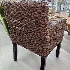 *お値段見直しました*リユースのサカイ栃木店★ジモティ割あり★  イス（アジアンテイスト） ブラウン W54×D57×H80 クリーニング済み TC9072の画像