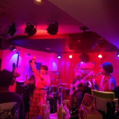 バーSTAFF募集の画像