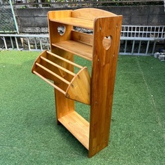 タオル掛け　木製棚　幅60cm 高126cm 奥行26cm