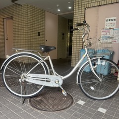 大人用自転車　26インチ　鍵、カゴ、ライト付き、ギアなし、ブリヂ...