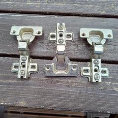 スライド蝶番差し上げます