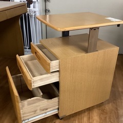 袖机【町田市再生家具】250700の画像
