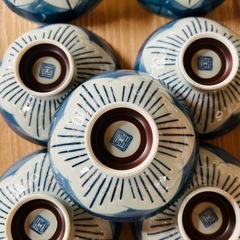 新品未使用　有田焼梅型染付飯椀　茶碗7脚の画像