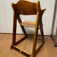 カトージ高さ調節可能　椅子の画像