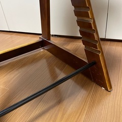 カトージ高さ調節可能　椅子の画像