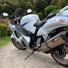 【価格交渉可】gsx1300r隼 ハヤブサ バイクの画像