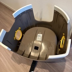 【譲り先決定しました】くまのプーさん ベビーチェア テーブル ベルト ブラウン 食事 おすわりの画像