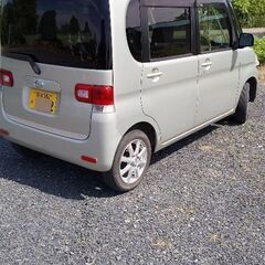 近場の買い物車に H22年 ダイハツタント の画像