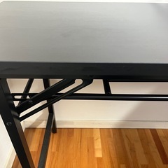 美品★3本セット会議用テーブル 折りたたみテーブル 棚付き 幅1800×奥行450×高さ700mm の画像