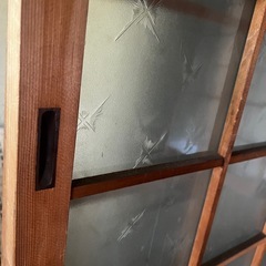 古い建具　古民家　ガラスの画像