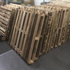無料　木製パレット　早期引取希望