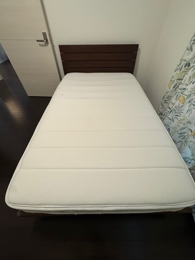 ニトリ　セミダブル