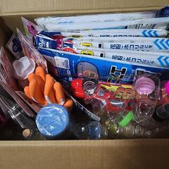 100均商品など