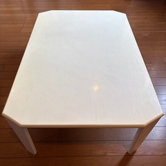 折りたたみテーブル