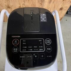 TOSHIBA　RC-5MFM　３合炊飯器の画像