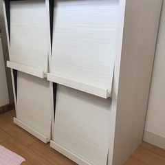 収納棚